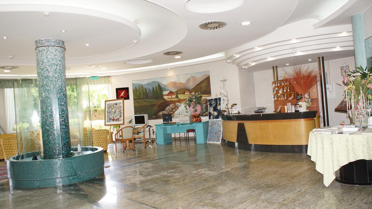 Villa Dei Romanzi Tortoreto Εξωτερικό φωτογραφία